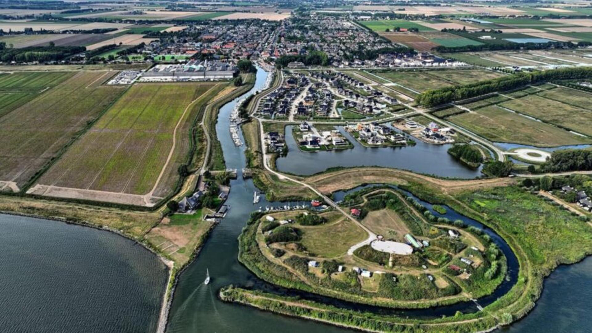 Numansdorpers schrikken: mogelijk een weg op de plek van hun huis of grond